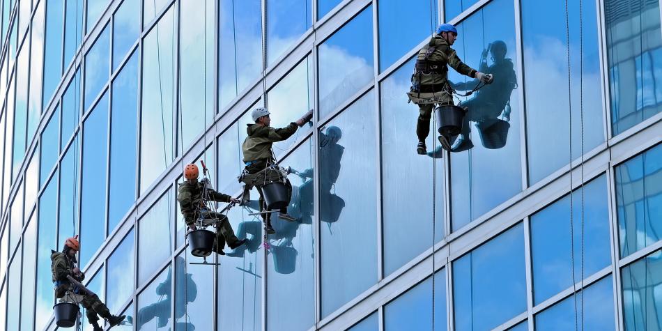 شركة تنظيف واجهات زجاج الفجيرة