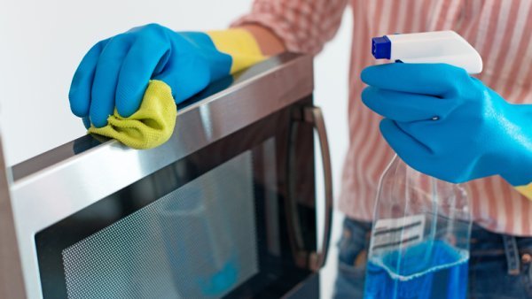 شركة تنظيف مطابخ وازاله الدهون ابوظبي